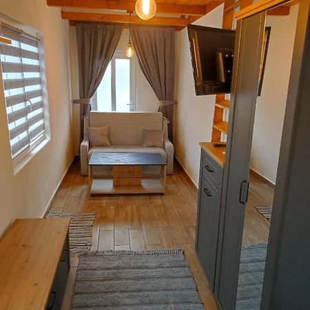 Ferienwohnung The Little White House Hermannstadt Exterior foto